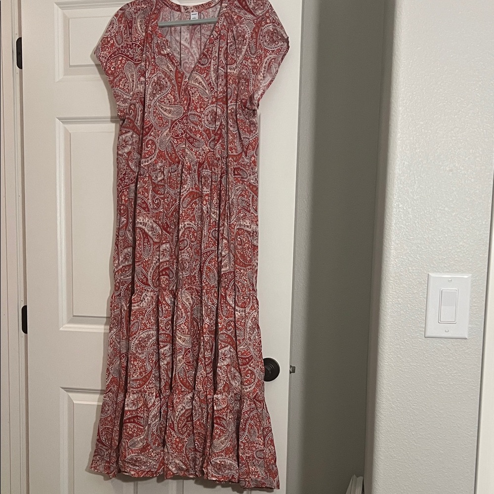 Old Navy Red Paisley Maxi Dress - L